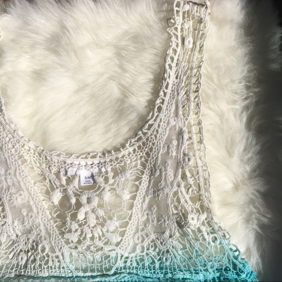 ⭐️BOGO FREE! Lace Ombré Tank Top - Picture 3 of 4